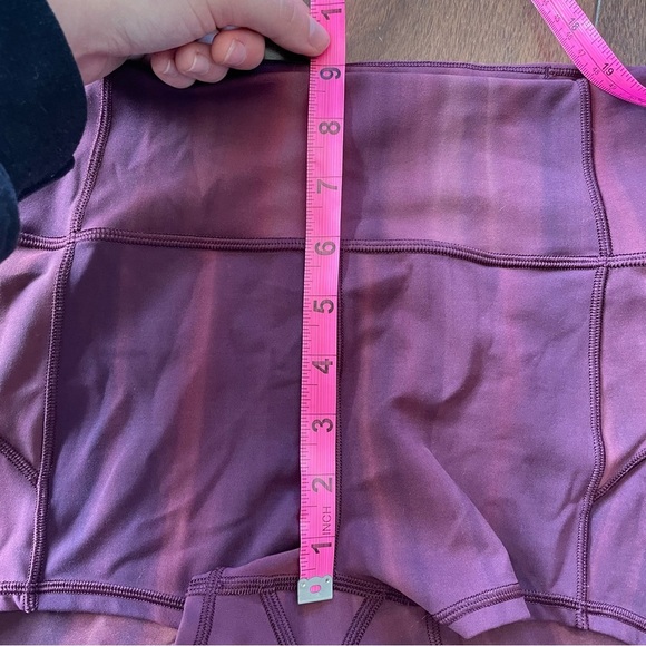 Lululemon in Movement Short Everlux Garnet Red Athletic Breathable Stretch 4 - Picture 9 of 10